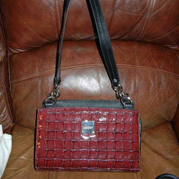 Miche Classic Convertible Handbag Base & 1 Shell - Picture 2 of 7